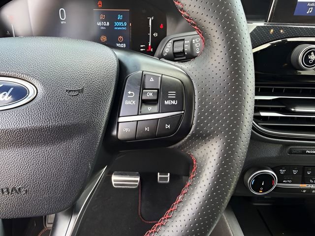 Certified 2023 Ford Escape ST-Line w/ Equipment Group 301A image 24