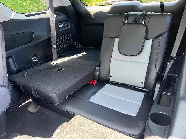 Certified 2023 Ford Explorer XLT w/ Equipment Group 202A AWD/4WD image 19
