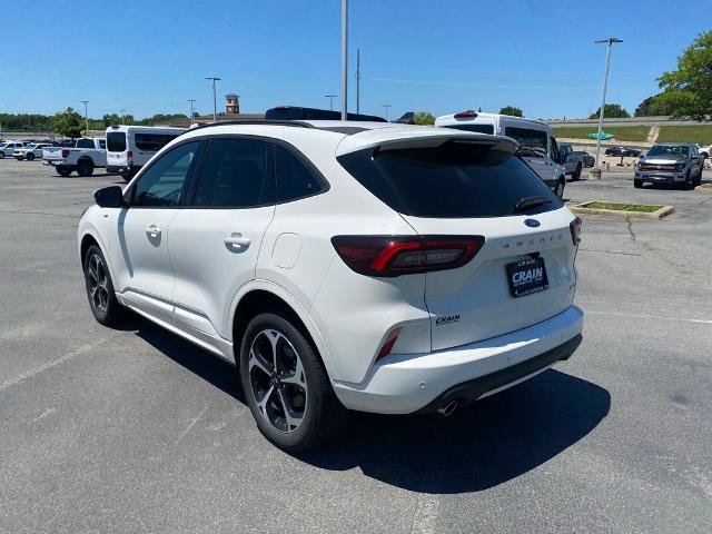 Certified 2023 Ford Escape ST-Line Select w/ Tech Pack #2 AWD/4WD image 5