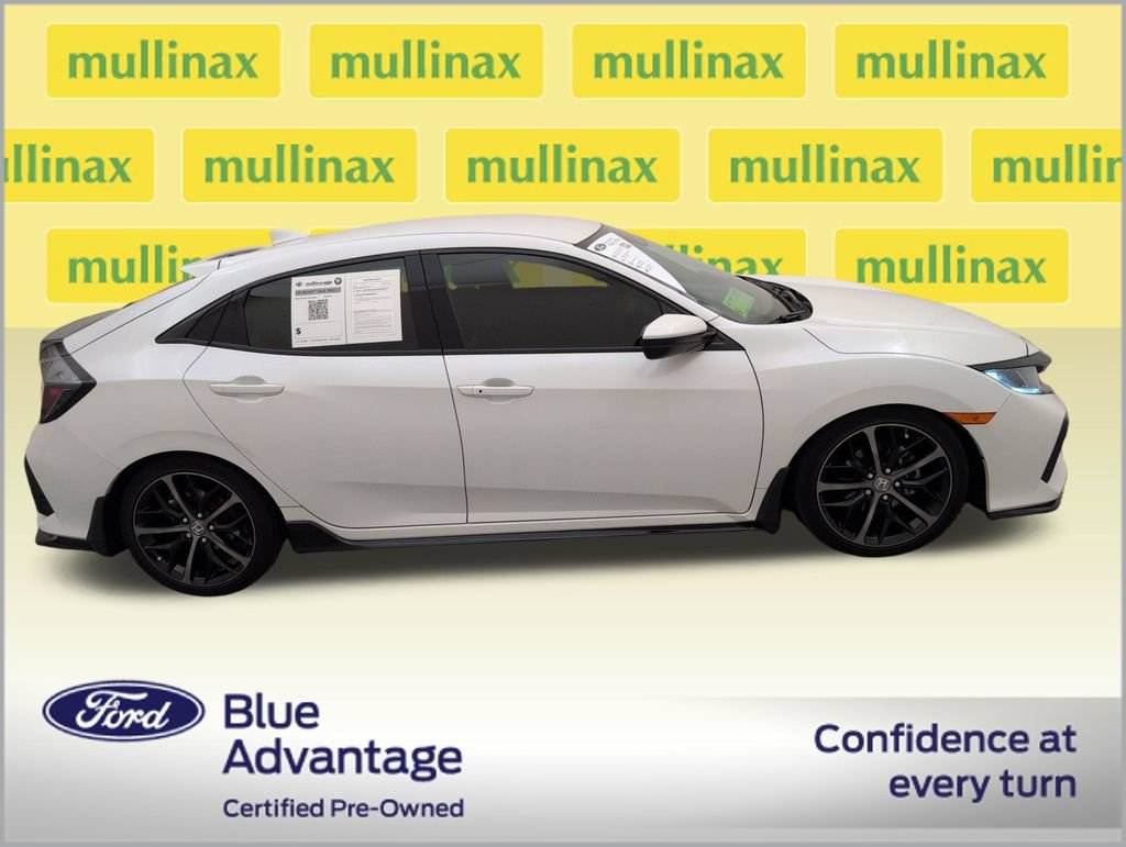Used 2021 Honda Civic Sport image 2