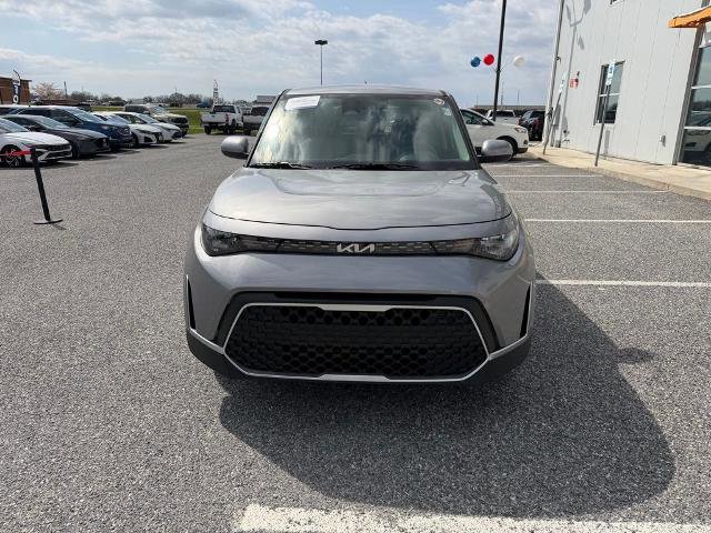 Used 2025 Kia Soul LX image 8