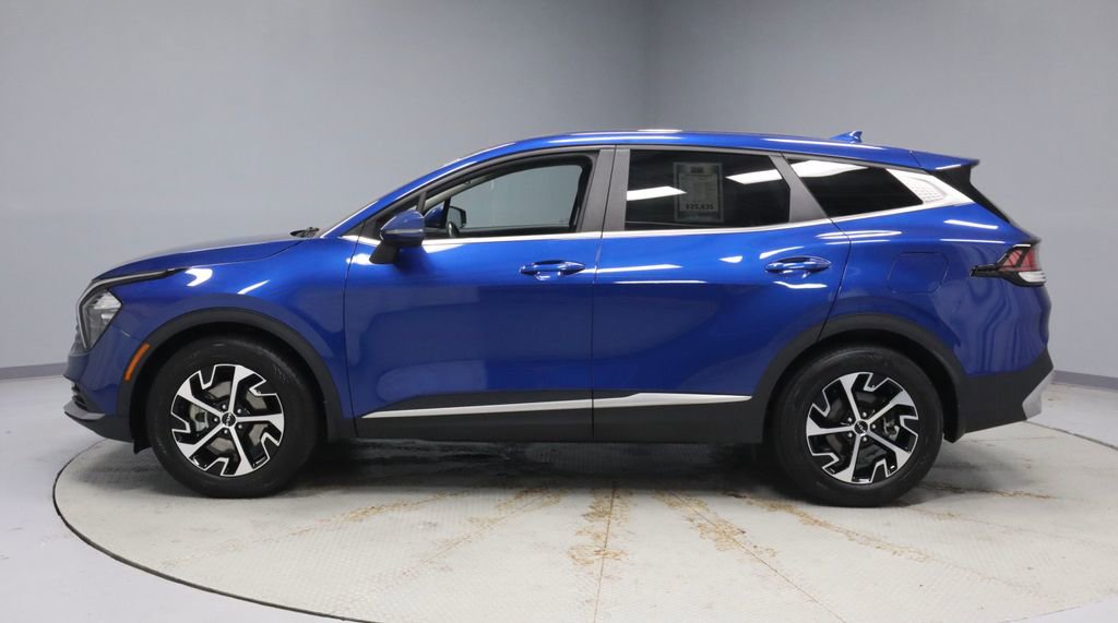 Used 2023 Kia Sportage EX FWD image 8