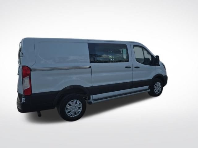 Certified 2025 Ford Transit 250 Low Roof w/ Exterior Upgrade Package RWD image 3