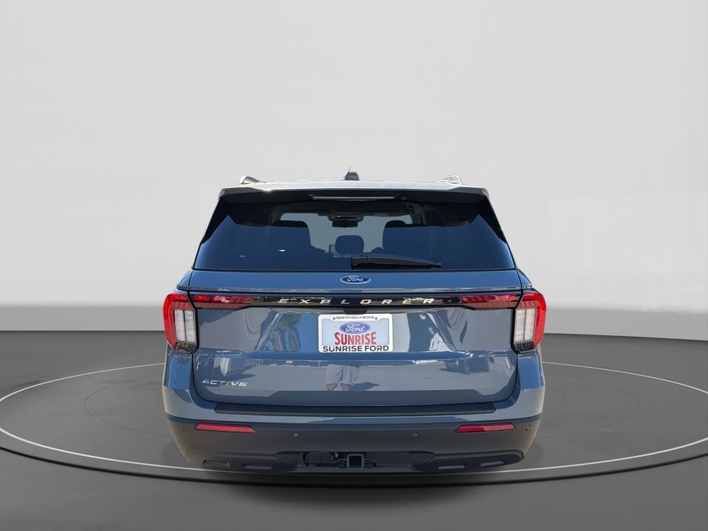 Certified 2025 Ford Explorer Active image 5