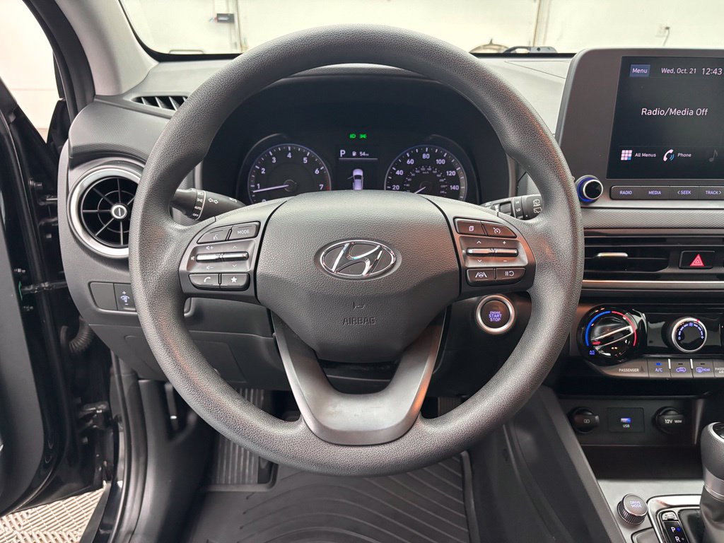 Used 2023 Hyundai Kona SEL w/ Cargo Package AWD/4WD image 21