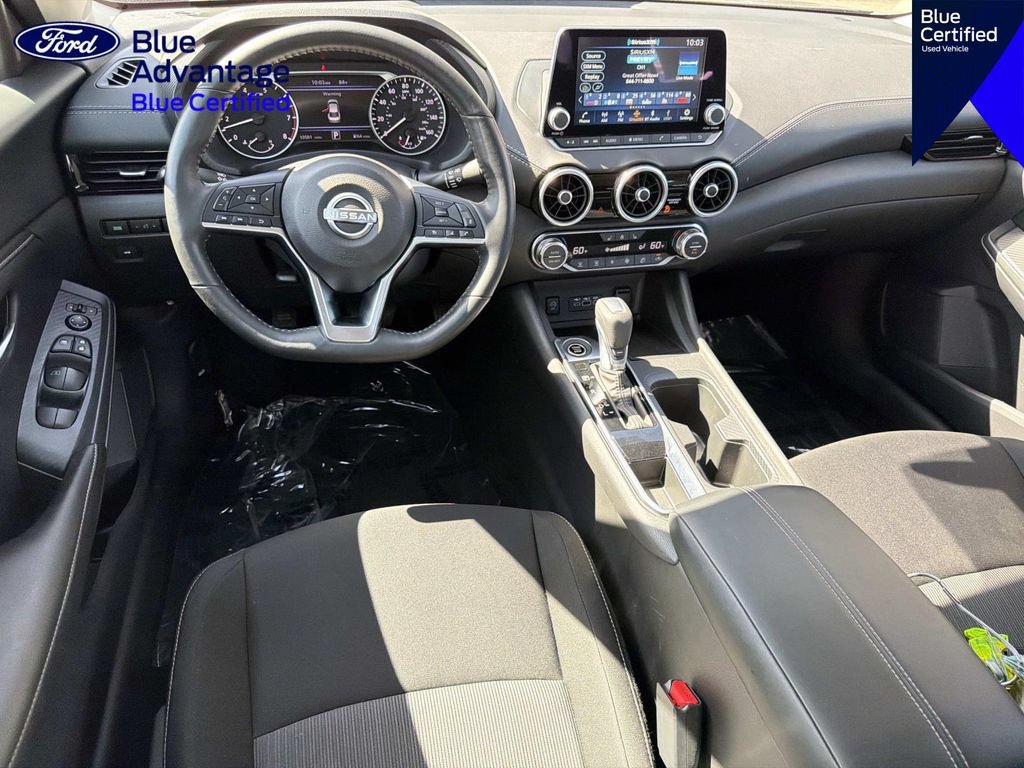 Used 2025 Nissan Sentra SV w/ All-Weather Package FWD image 9