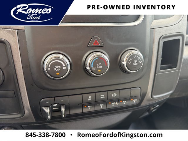 Used 2017 RAM 3500 Tradesman w/ Chrome Appearance Group AWD/4WD image 19