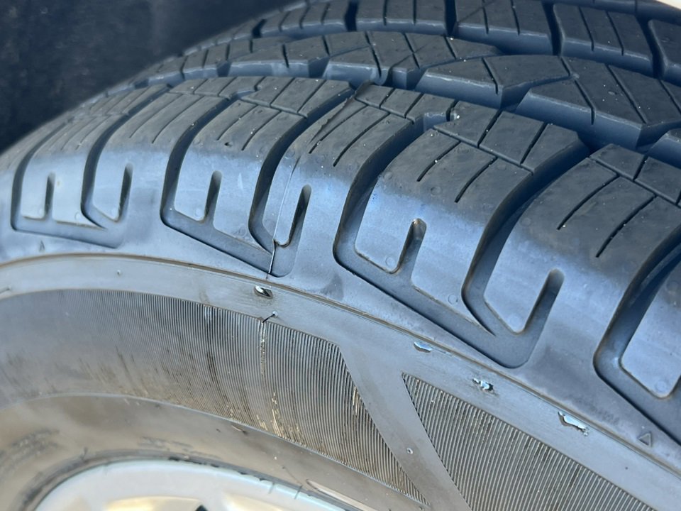 Certified 2022 Ford Edge SEL w/ Convenience Package image 15