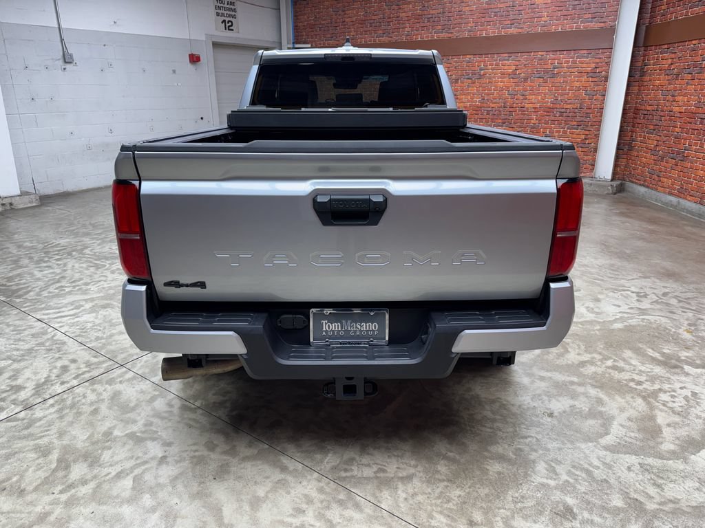 Used 2025 Toyota Tacoma TRD Sport AWD/4WD image 3
