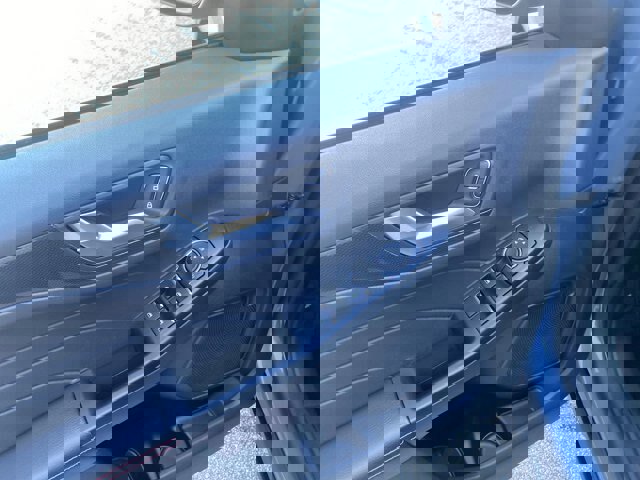 Certified 2025 Ford Escape ST-Line w/ Cold Weather Package image 11