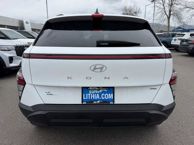 Used 2025 Hyundai Kona SEL AWD/4WD image 8