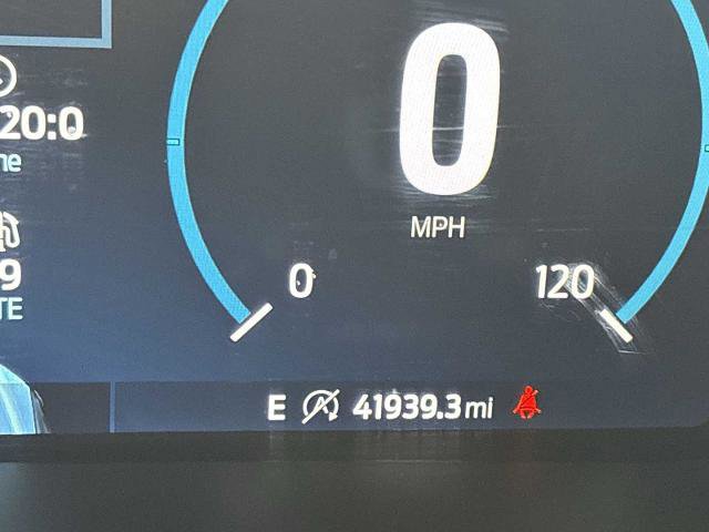 Certified 2023 Ford F150 Lariat w/ Equipment Group 502A High image 11