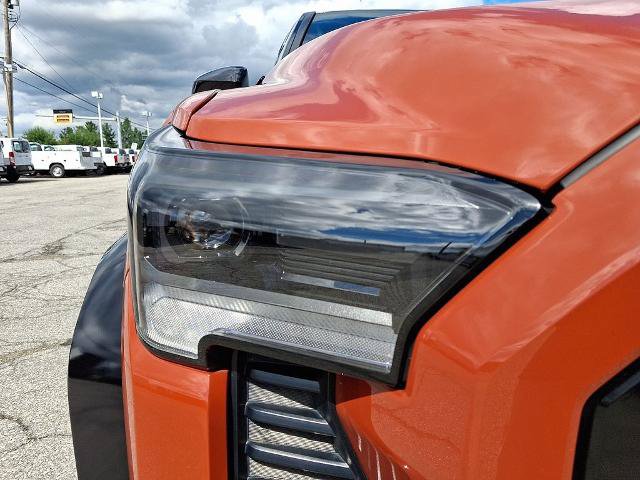 Used 2024 Toyota Tacoma TRD Pro AWD/4WD image 9