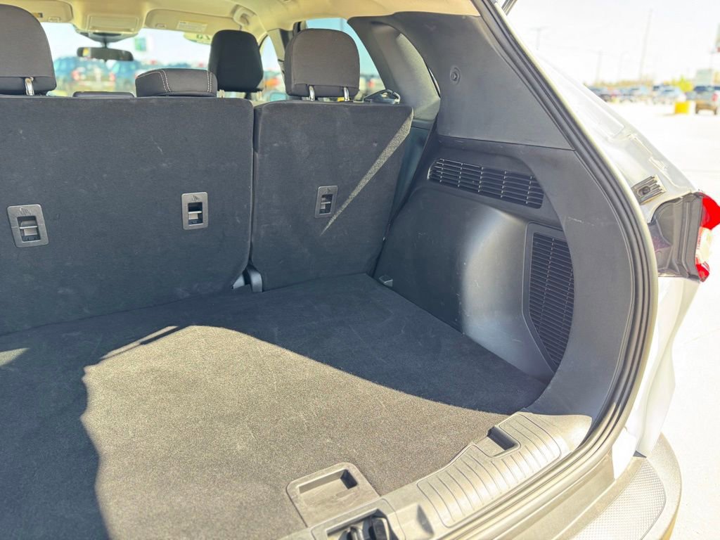 Certified 2025 Ford Escape Active AWD/4WD image 39