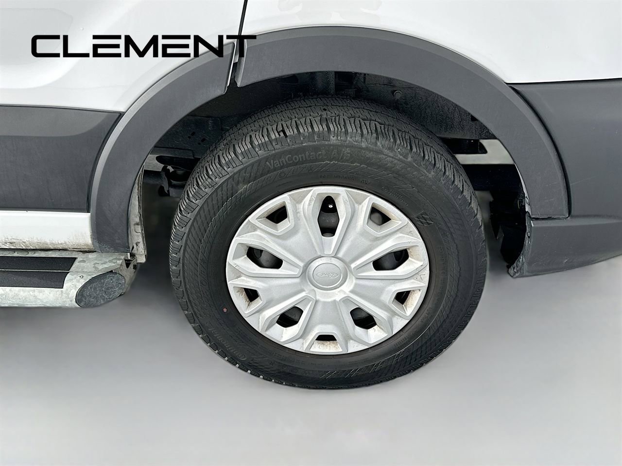 Certified 2024 Ford Transit 250 Low Roof w/ Exterior Upgrade Package image 32