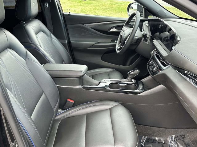 Used 2024 Buick Envista Sport Touring w/ Convenience I Package image 9