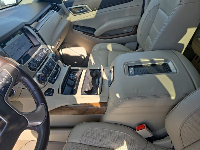 Used 2020 GMC Yukon XL Denali w/ Open Road Package AWD/4WD image 21