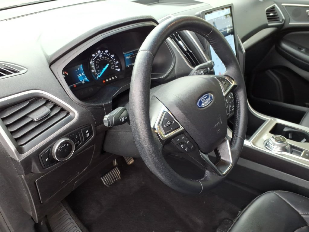 Certified 2024 Ford Edge SEL w/ Convenience Package AWD/4WD image 17