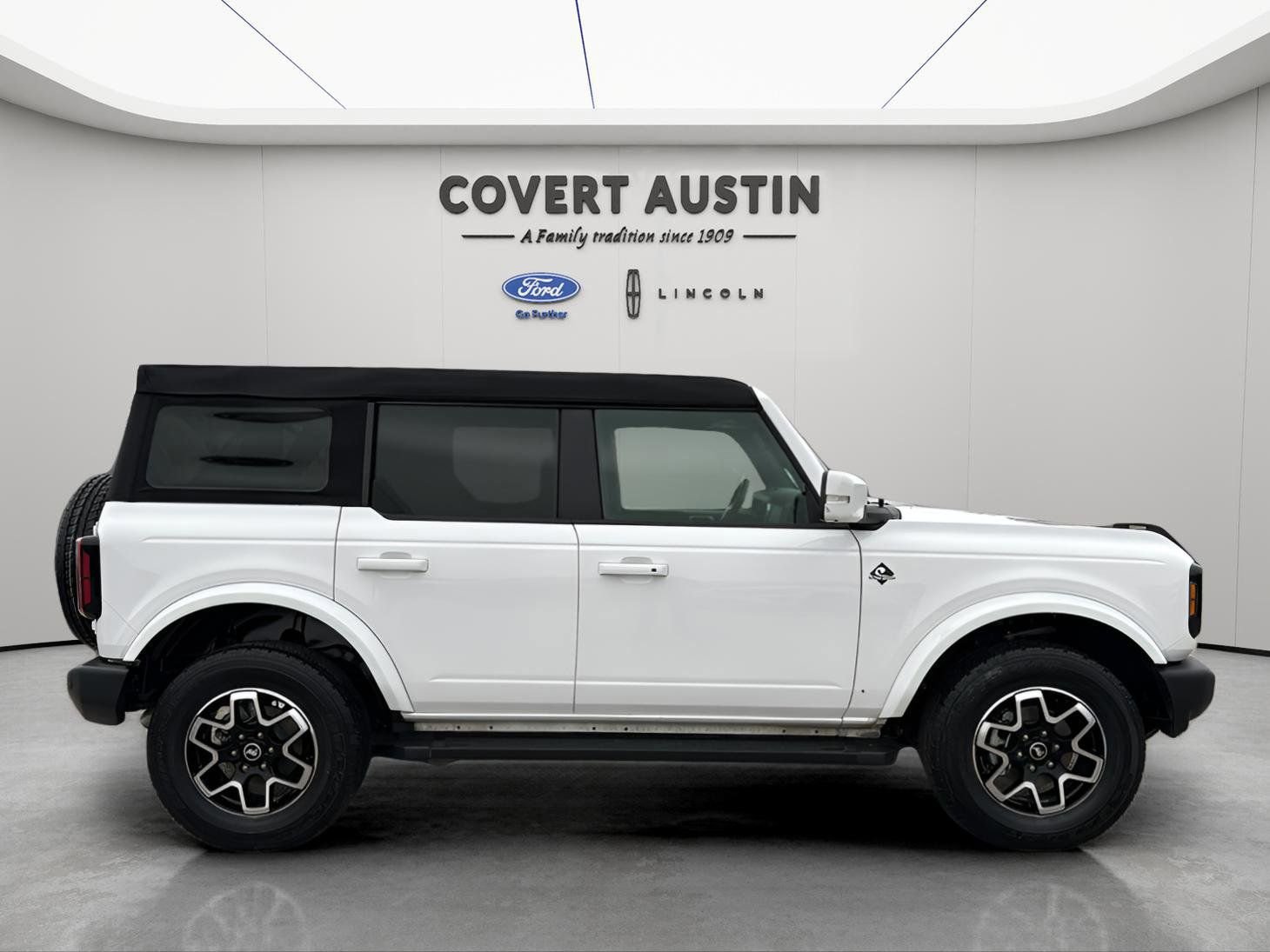 Certified 2023 Ford Bronco Outer Banks image 6