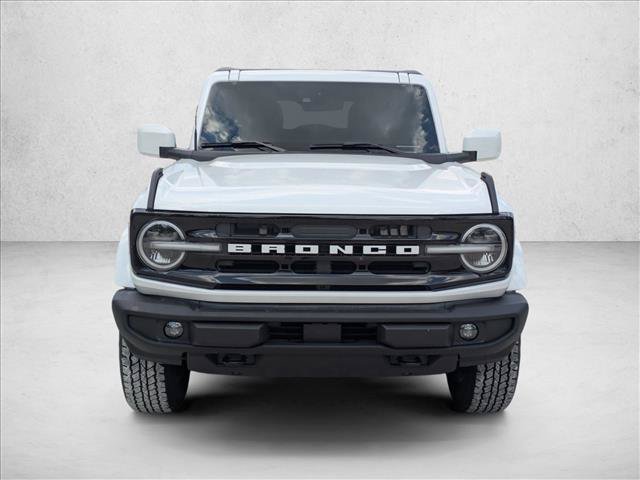 Certified 2025 Ford Bronco Outer Banks AWD/4WD image 2