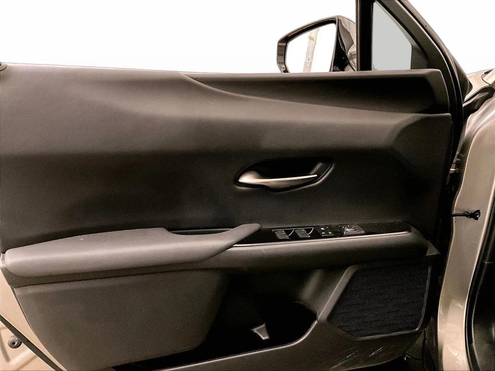 Used 2019 Lexus UX 250h w/ Premium Package AWD/4WD image 22