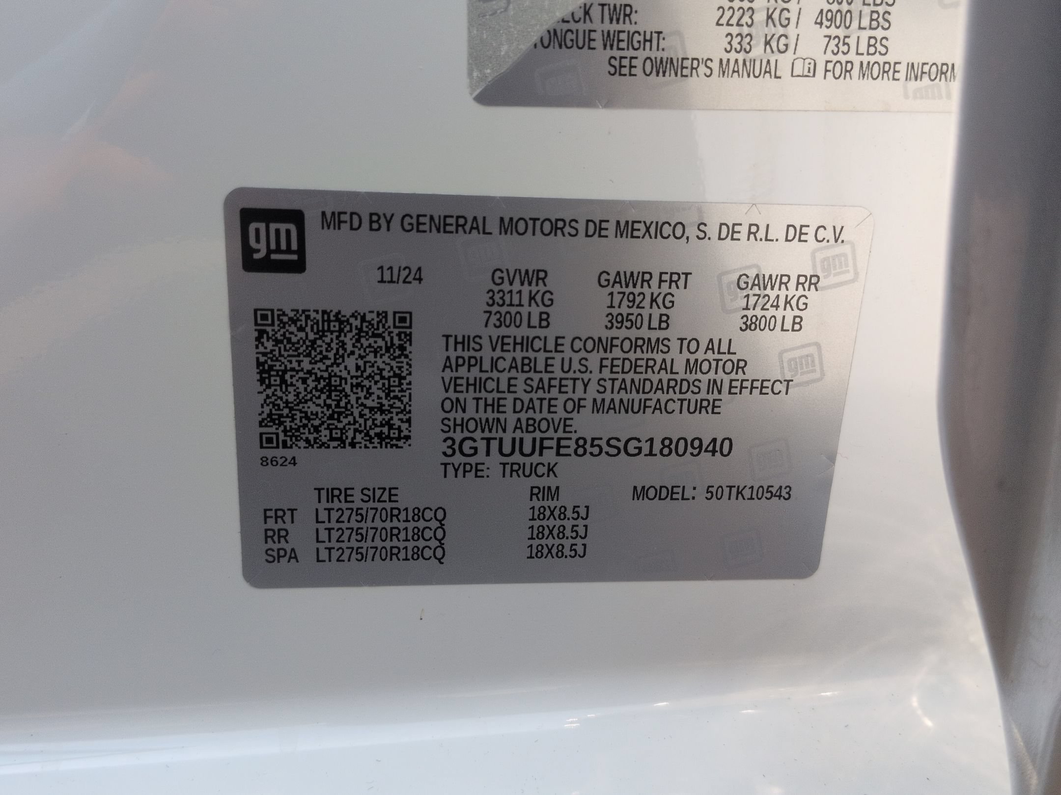Used 2025 GMC Sierra 1500 AT4X AWD/4WD image 39