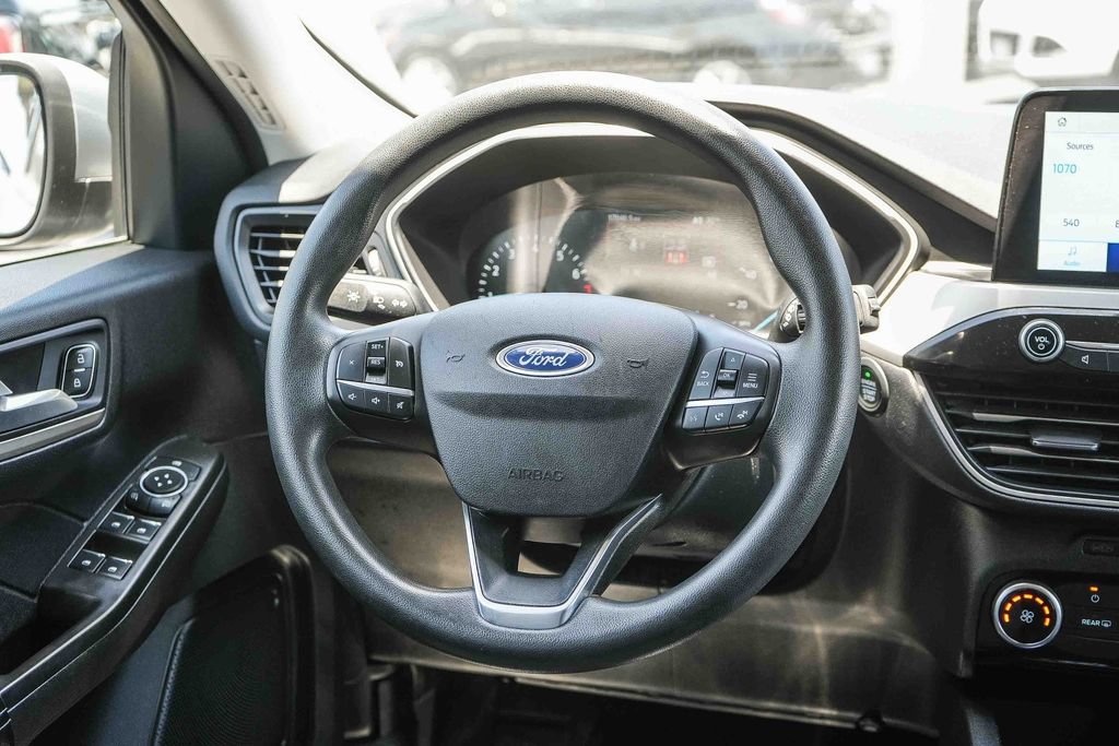 Certified 2021 Ford Escape SE FWD image 18
