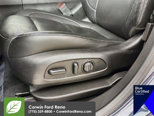 Used 2019 GMC Acadia SLT AWD/4WD image 24