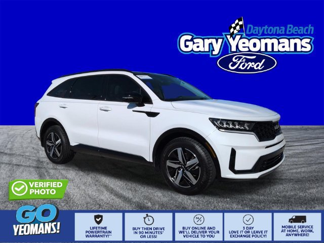 Used 2023 Kia Sorento S w/ Panoramic Sunroof Package