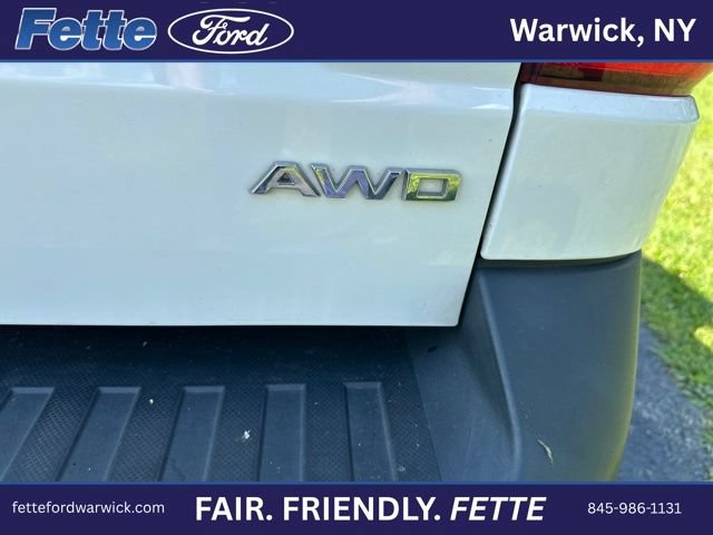 Certified 2022 Ford Maverick XL w/ Equipment Group 100A Standard AWD/4WD image 10
