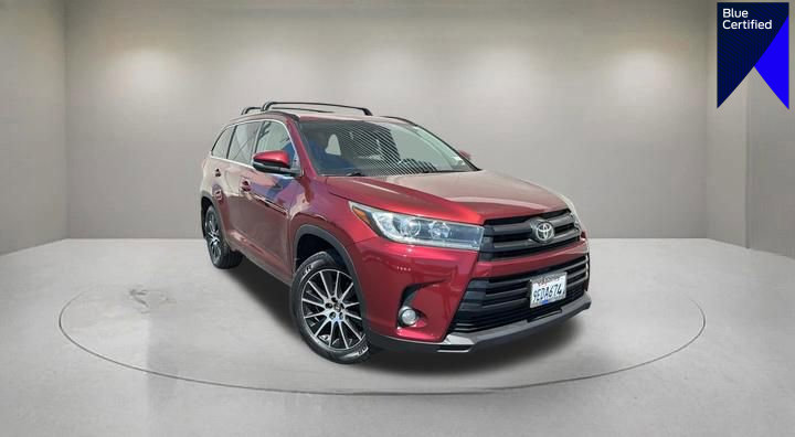 Used 2017 Toyota Highlander SE AWD/4WD image 1
