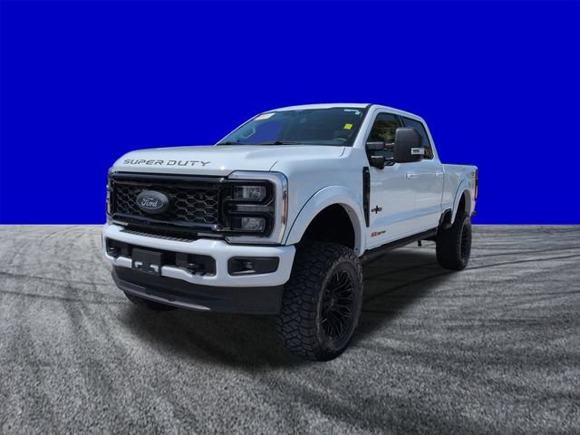 Certified 2025 Ford F250 XLT w/ Black Appearance Package AWD/4WD image 8