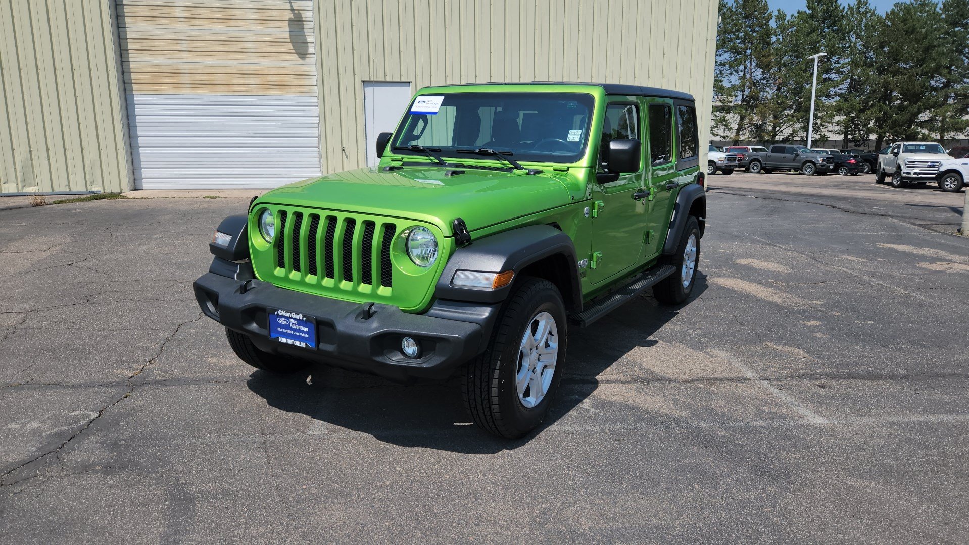 Used 2018 Jeep Wrangler Unlimited Sport S AWD/4WD image 3