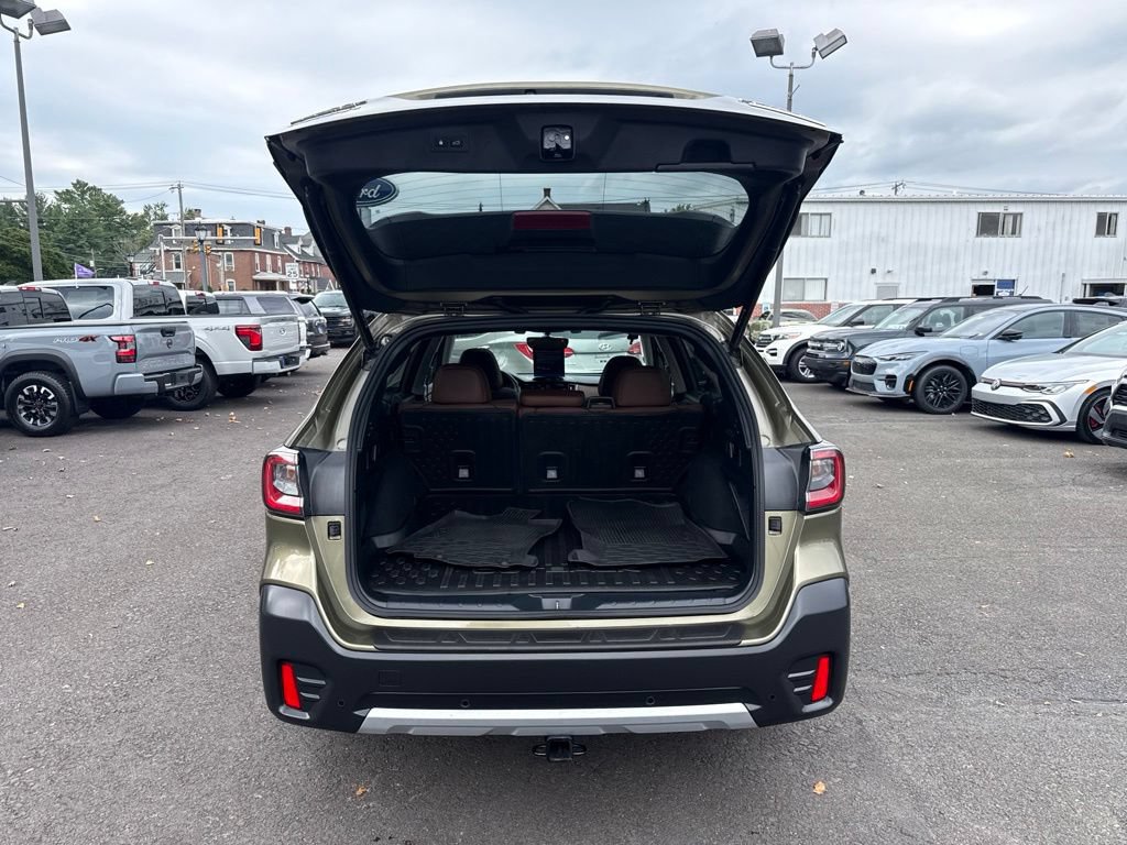 Used 2022 Subaru Outback Touring XT w/ Popular Package #2 AWD/4WD image 10