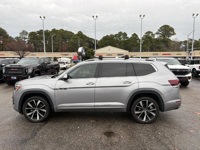 Used 2024 Volkswagen Atlas SEL Premium R-Line image 2