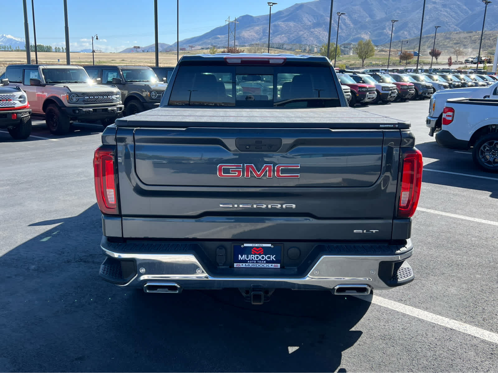 Used 2021 GMC Sierra 1500 SLT w/ SLT Premium Plus Package AWD/4WD image 9