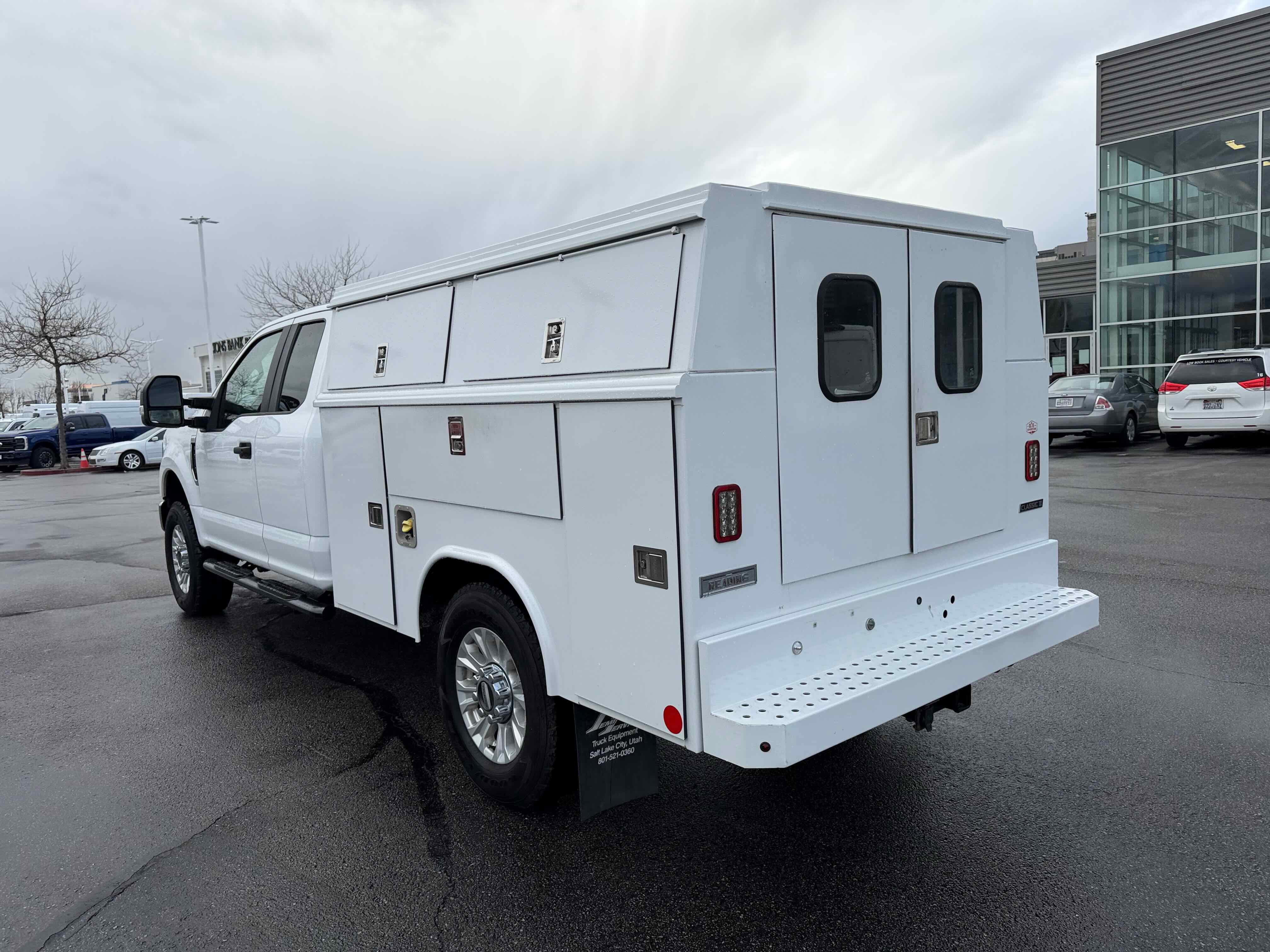 Certified 2022 Ford F250 XL w/ STX Appearance Package image 3