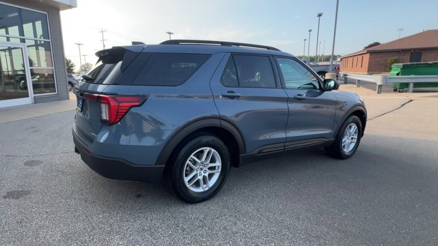 Certified 2026 Ford Explorer Active AWD/4WD image 4