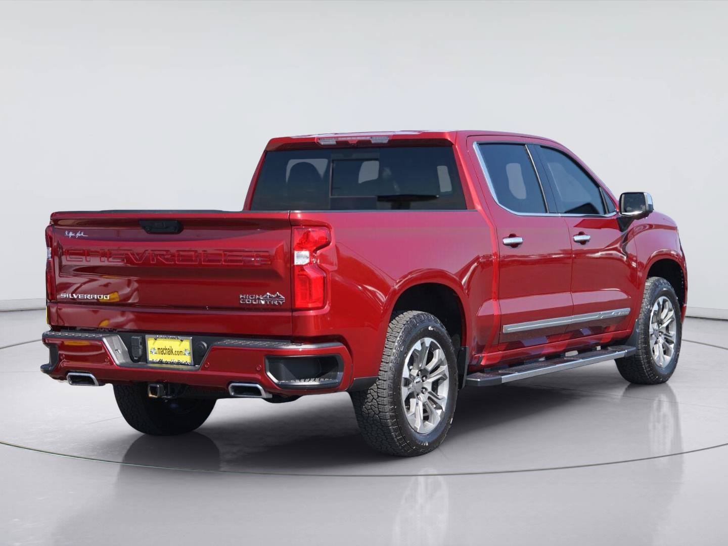 Used 2025 Chevrolet Silverado 1500 High Country AWD/4WD image 6