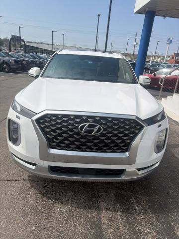Used 2021 Hyundai Palisade Calligraphy image 2