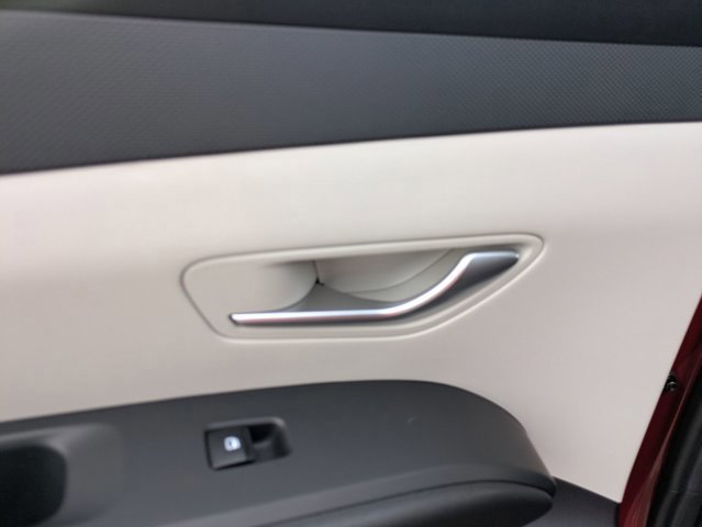 Used 2024 Hyundai Tucson SE image 24