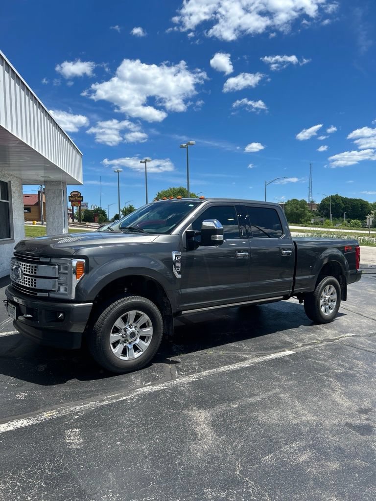 Certified 2017 Ford F250 Platinum w/ Platinum Ultimate Package AWD/4WD image 21