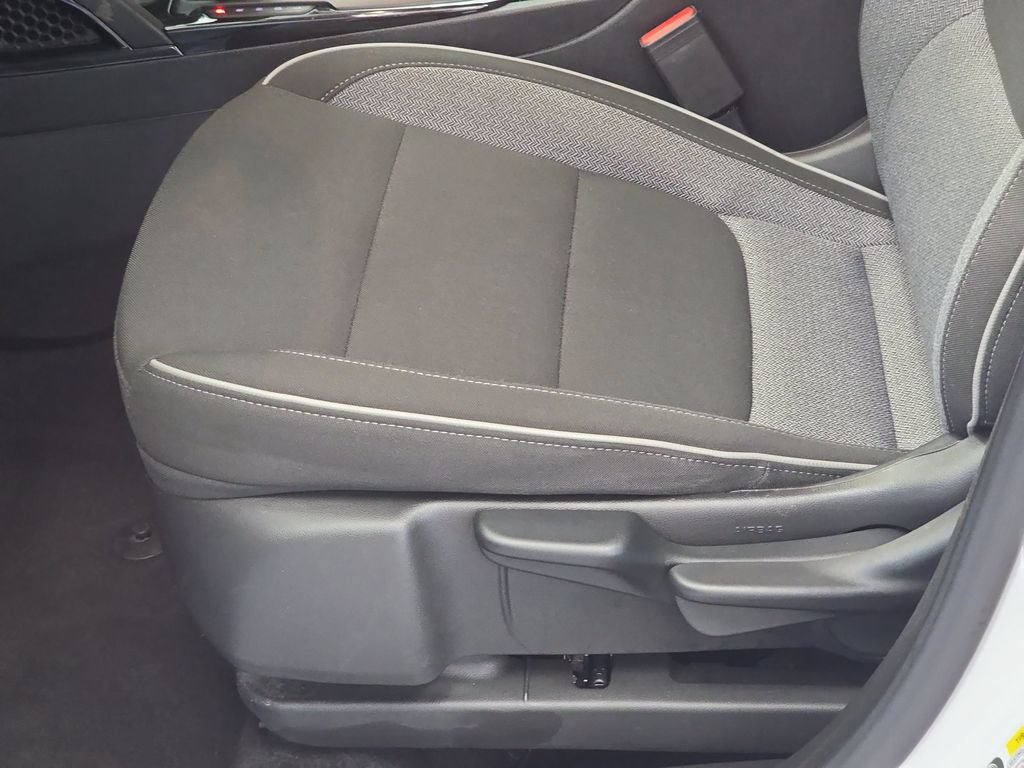 Used 2025 Chevrolet TrailBlazer LT AWD/4WD image 26