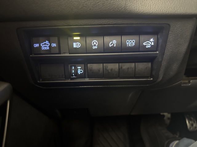 Used 2024 Toyota Tundra Limited w/ TRD Off-Road Package image 22