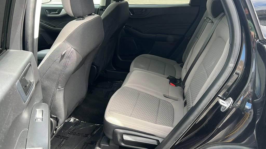 Certified 2022 Ford Escape SE w/ SE Sport Appearance Package FWD image 11