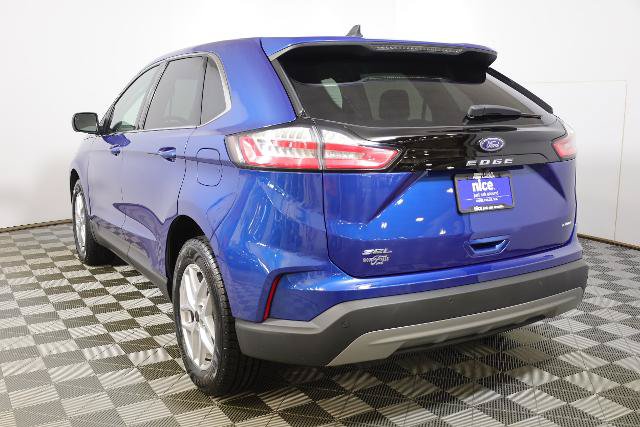 Certified 2023 Ford Edge SEL w/ Convenience Package AWD/4WD image 8