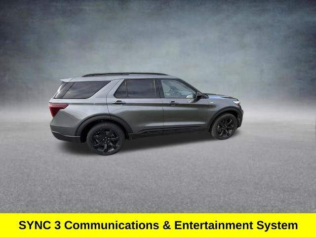 Certified 2023 Ford Explorer ST-Line AWD/4WD image 7