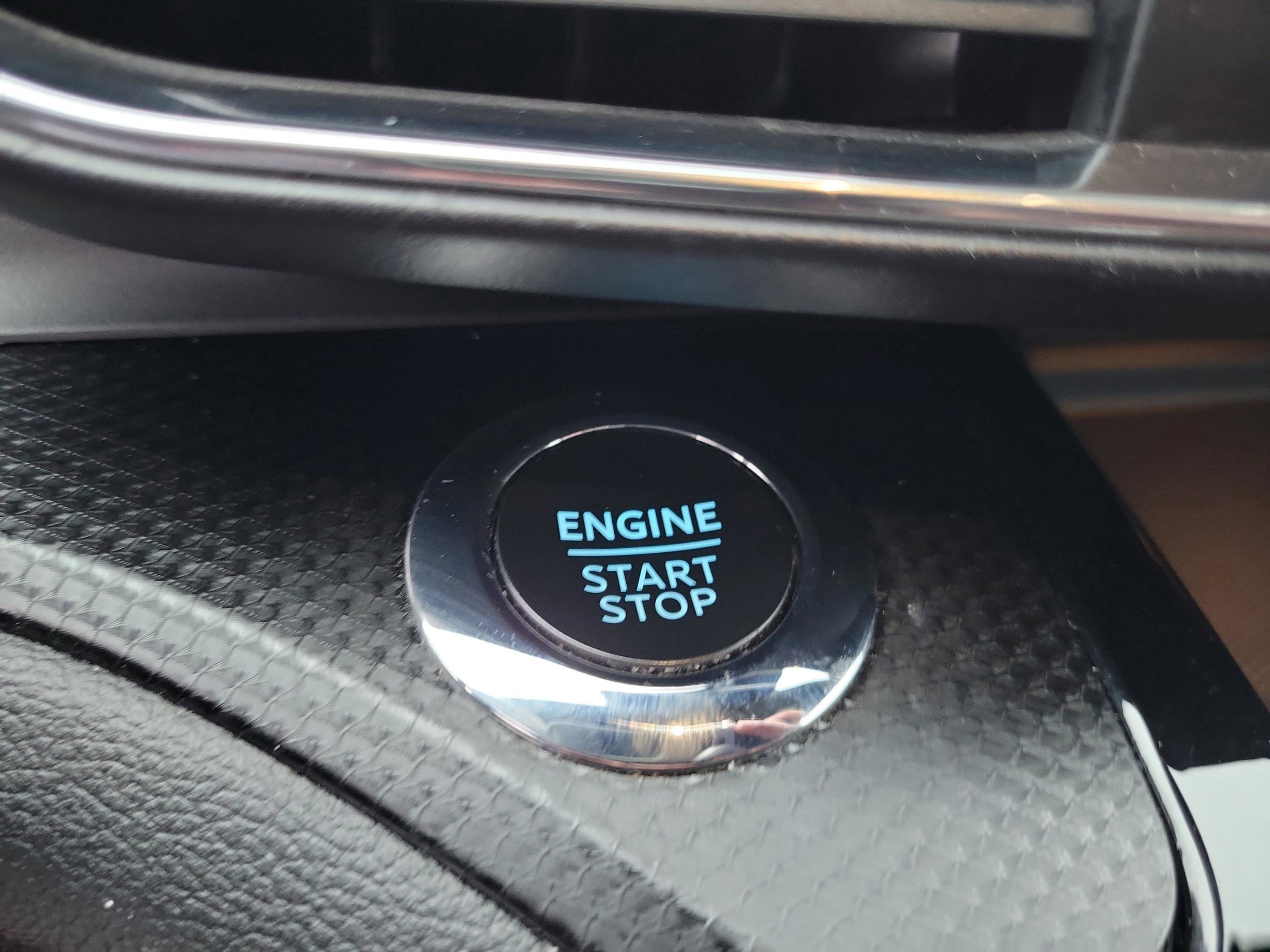 Certified 2023 Ford Explorer ST-Line w/ Class IV Trailer Tow Package image 33