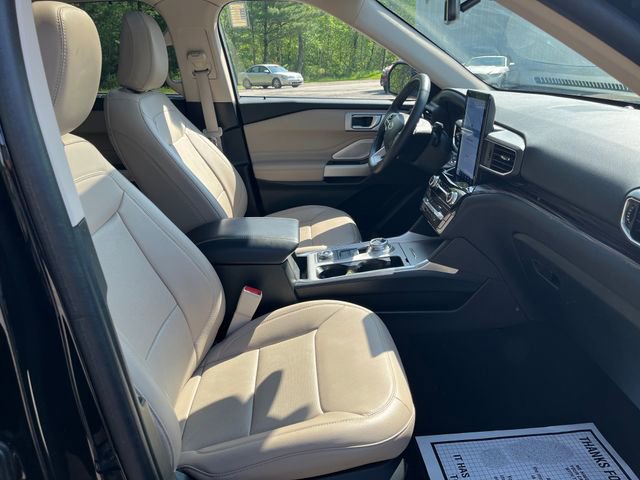 Certified 2023 Ford Explorer Limited w/ Limited Technology Package AWD/4WD image 20