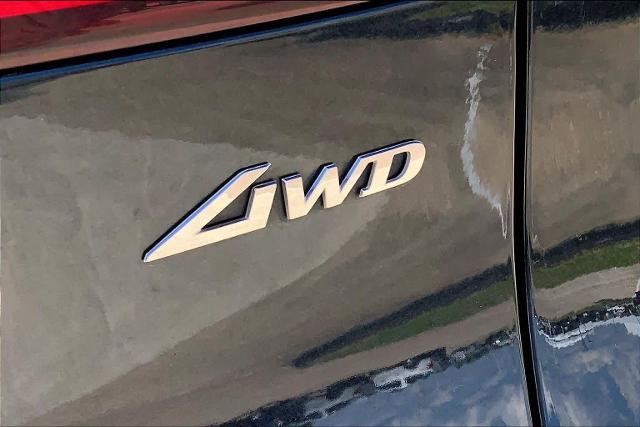 Used 2025 Genesis GV70 2.5T AWD/4WD image 10